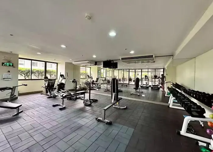 W King Bed Near Greenbelt 55-in Tv Manila